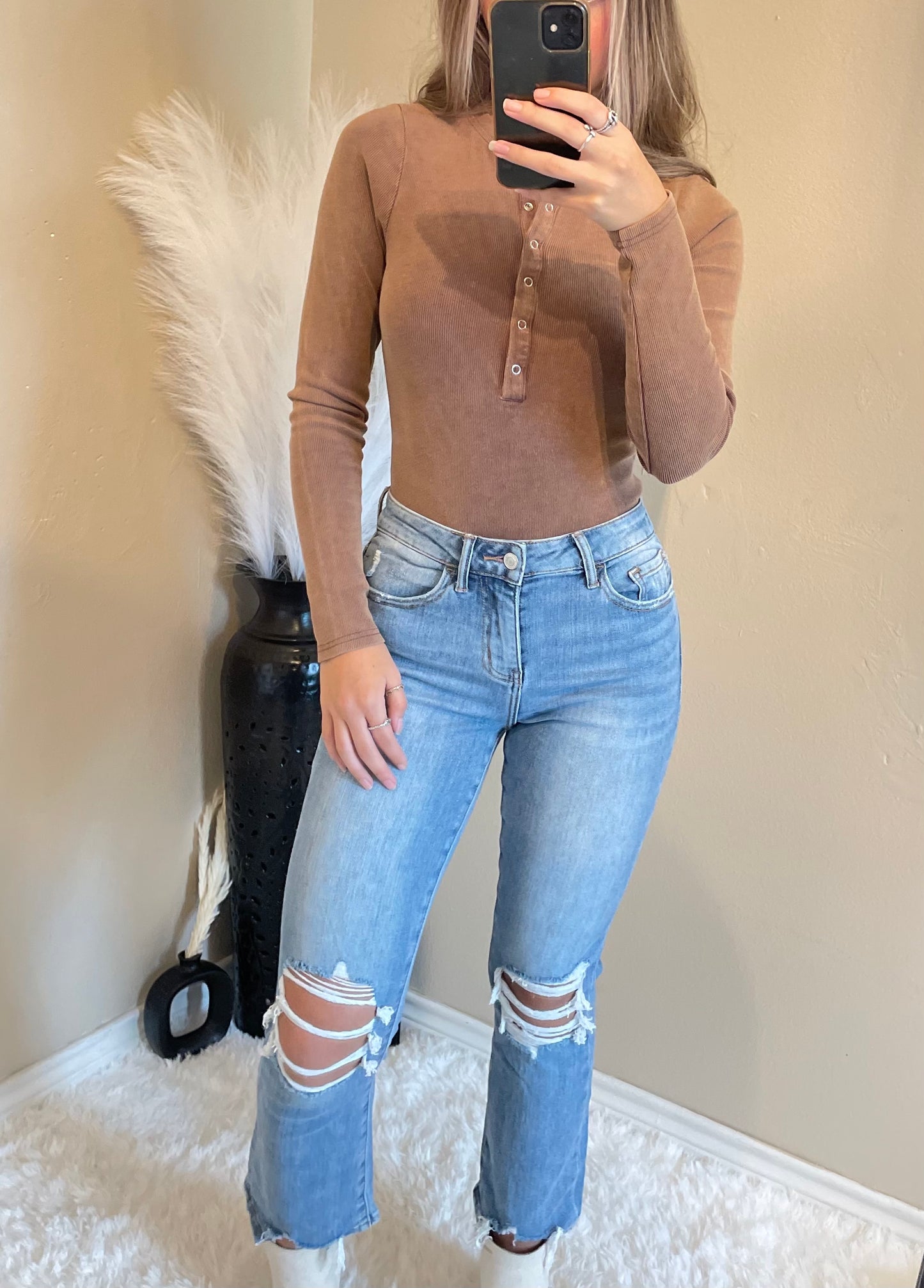 The ankle flare jeans.